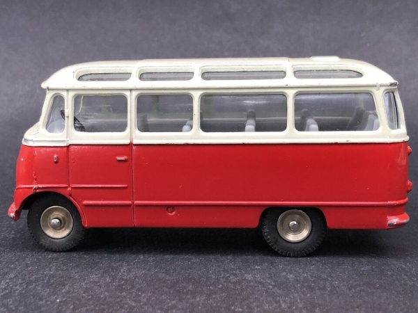 Dinky Toys France Mercedes-Benz 319 Bus 1965 DieCast Model (0067)